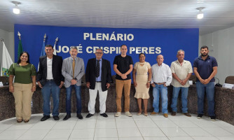 Câmara Municipal empossa Sergio Visintin como vereador após vacância de cargo
